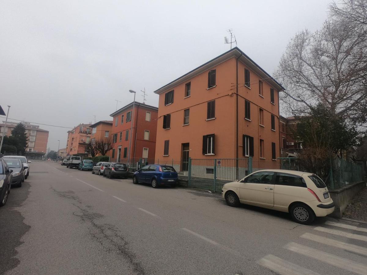 La Ex Di Nicholas Castel Maggiore Exteriör bild